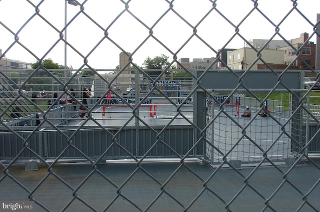 610 NE 21st St NE, Washington, DC 20002 - view of gate