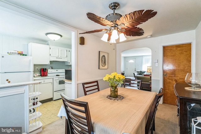 941 Fairfax Rd, Drexel Hill, PA 19026 - dining room featuring arched walkways and ceiling fan