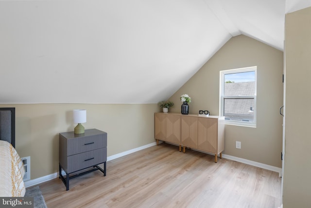 1224 W Mill St, Quakertown, PA 18951 - bonus room featuring wood finished floors, vaulted ceiling, and baseboards