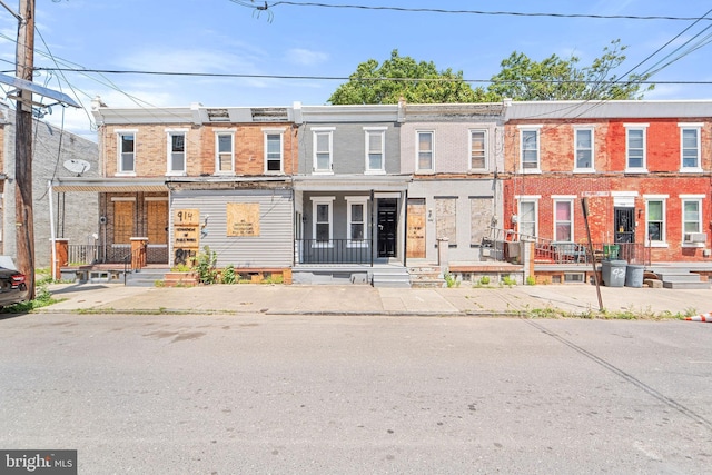 916 S 8th St, Camden, NJ 08102 - multi unit property featuring a porch and brick siding