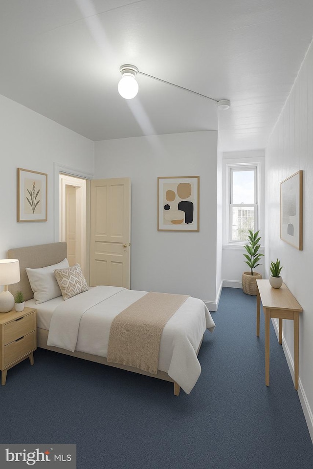 2926 N Stillman St, Philadelphia, PA 19132 - carpeted bedroom featuring baseboards