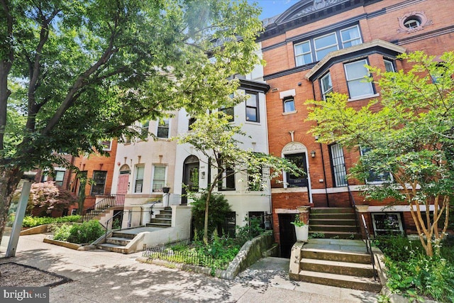 1832 Calvert St NW Unit 3, Washington, DC 20009 - multi unit property featuring stairs
