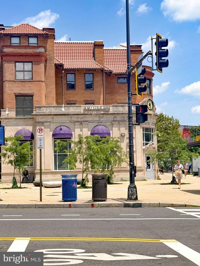 1832 Calvert St NW Unit 3, Washington, DC 20009 - view of property