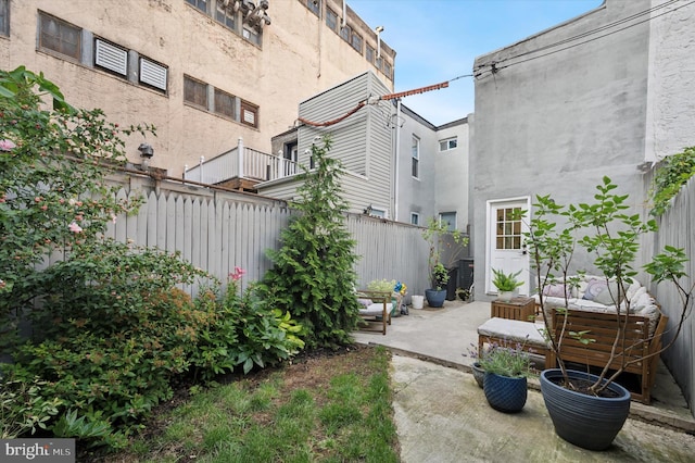 2174 E Oakdale St, Philadelphia, PA 19125 - view of patio