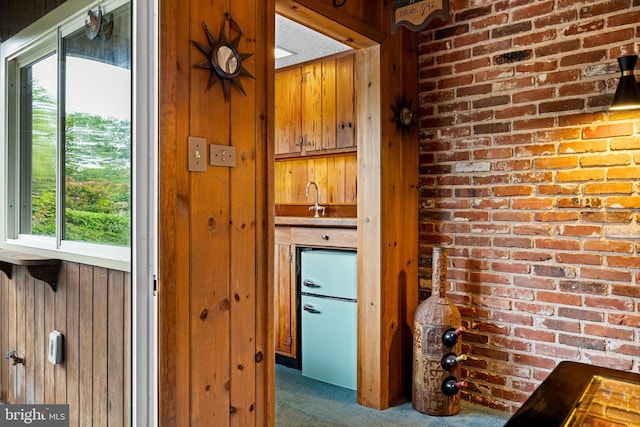 320 S Main St, Quakertown, PA 18951 - detailed view of carpet and wood walls