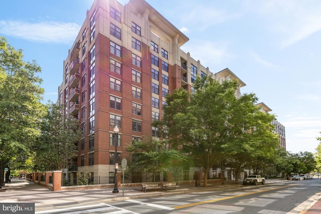 1021 N Garfield St Unit B37, Arlington, VA 22201 - view of apartment building / complex