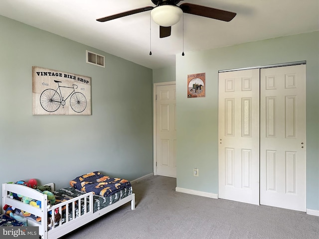 584 Meadow Ln, Pennsburg, PA 18073 - bedroom with carpet floors, baseboards, a closet, and a ceiling fan
