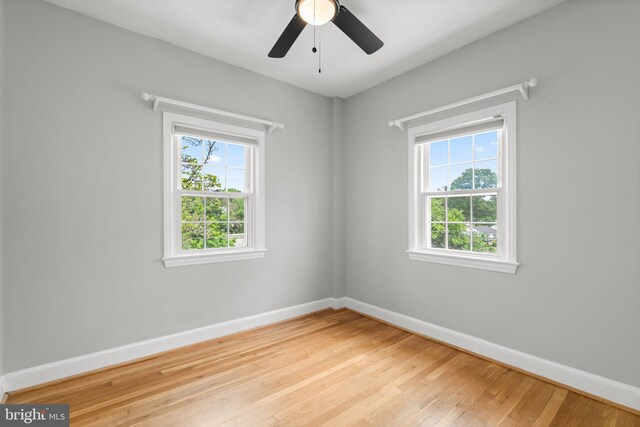 6317 Taylor Rd, Riverdale, MD 20737 - spare room featuring light wood-type flooring and a ceiling fan