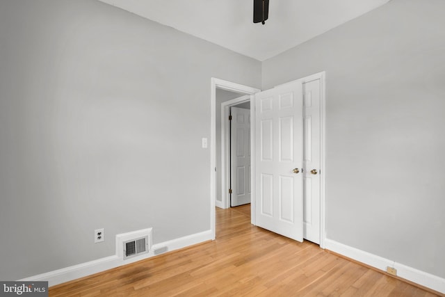 6317 Taylor Rd, Riverdale, MD 20737 - unfurnished room featuring a ceiling fan and light wood-style floors