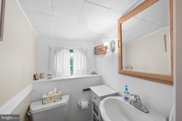3685 1st Ave, Edgewater, MD 21037 - bathroom featuring toilet and a sink