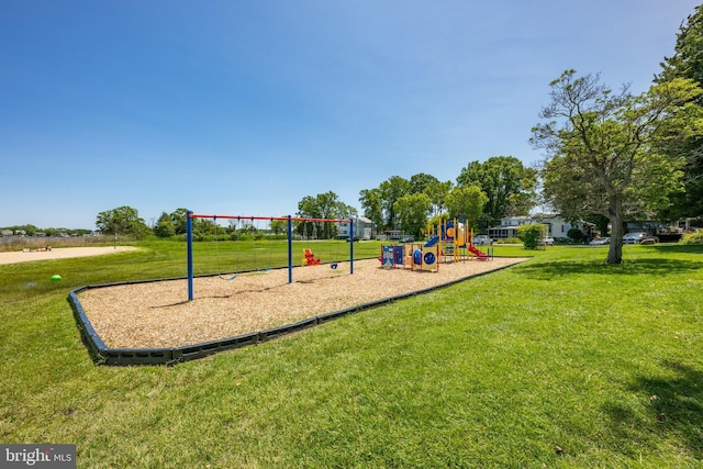 3685 1st Ave, Edgewater, MD 21037 - communal playground featuring a lawn