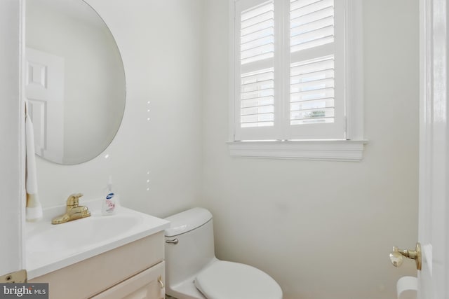 1022 S Beechfield Ave, Baltimore, MD 21229 - bathroom featuring vanity and toilet