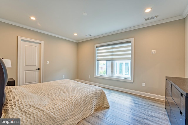 1600 Great Falls St, Mclean, VA 22101 - bedroom with light wood-type flooring, baseboards, ornamental molding, and recessed lighting