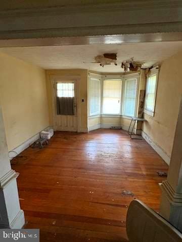 260 Weber Ave, Ewing, NJ 08638 - foyer featuring wood finished floors and baseboards