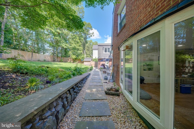 1440 Highwood Dr, Mclean, VA 22101 - view of yard