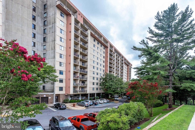 3800 Powell Ln Unit 519, Falls Church, VA 22041 - view of apartment building / complex featuring uncovered parking