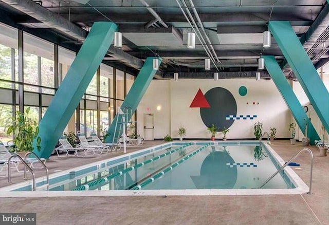 3800 Powell Ln Unit 519, Falls Church, VA 22041 - view of indoor community pool