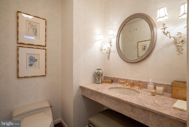 6501 Menlo Rd, Mclean, VA 22101 - half bath with toilet and vanity