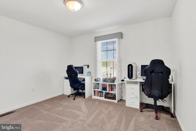 3 Rycroft Rd, Mechanicsburg, PA 17050 - carpeted home office featuring baseboards