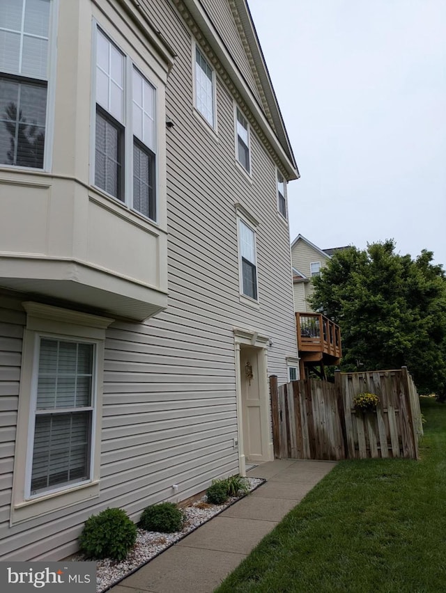 603 Howitzer Ter NE, Leesburg, VA 20176 - view of property exterior