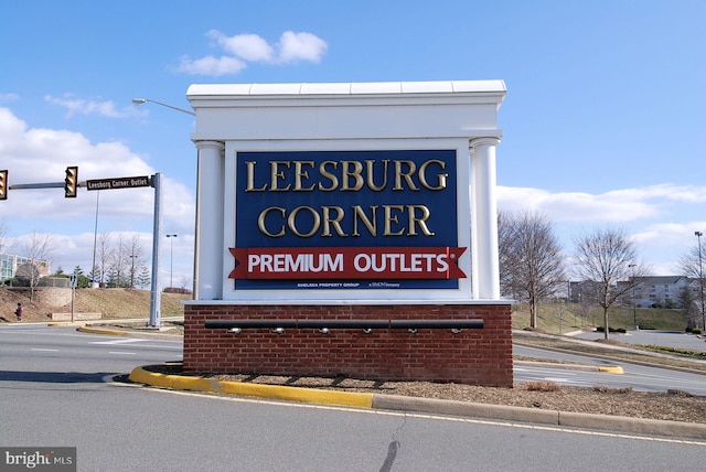 603 Howitzer Ter NE, Leesburg, VA 20176 - view of community / neighborhood sign