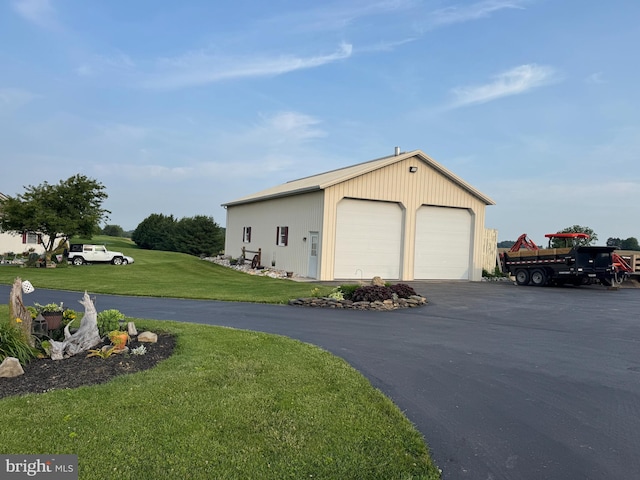 574 Mathias Rd, Littlestown, PA 17340 - view of detached garage