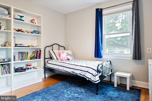 4741 20th St N, Arlington, VA 22207 - bedroom with wood finished floors and baseboards