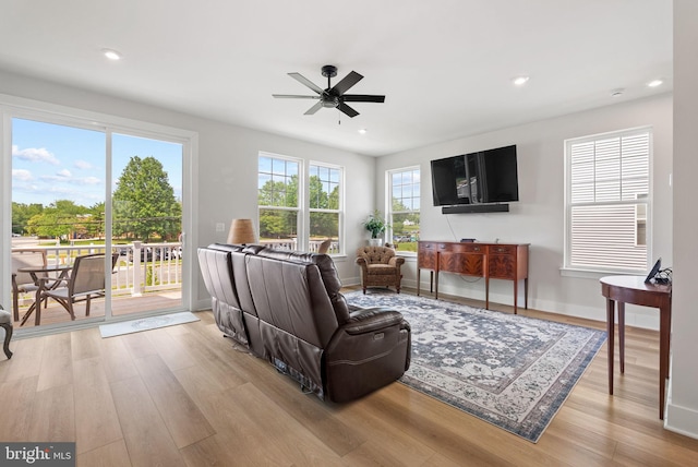 8790 Kensington Church St, Manassas, VA 20112 - living room featuring ceiling fan, light wood finished floors, recessed lighting, and baseboards