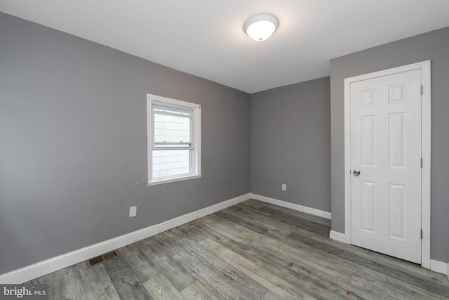 133 E Federal St, Burlington, NJ 08016 - unfurnished room featuring wood finished floors and baseboards