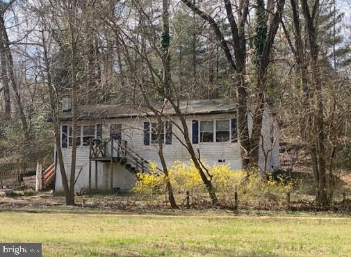 26079 S Sandgates Rd, Mechanicsville, MD 20659 - view of front of home featuring stairway and a front yard