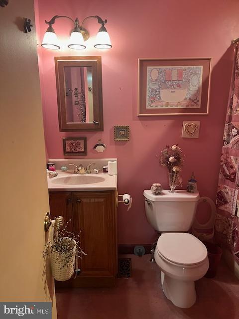 46 Carriage Stop Pl, Florence, NJ 08518 - full bath featuring vanity and a shower with curtain