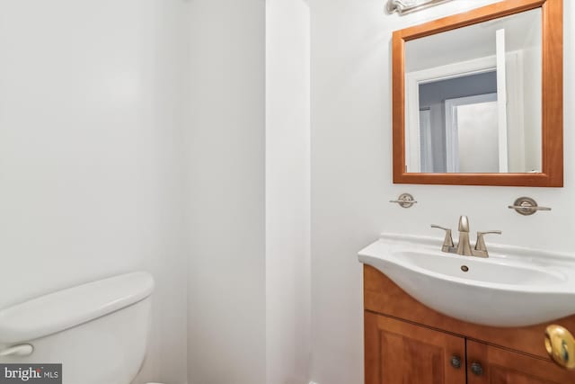 9523 Greencastle Ln, Lorton, VA 22079 - half bath with toilet and vanity