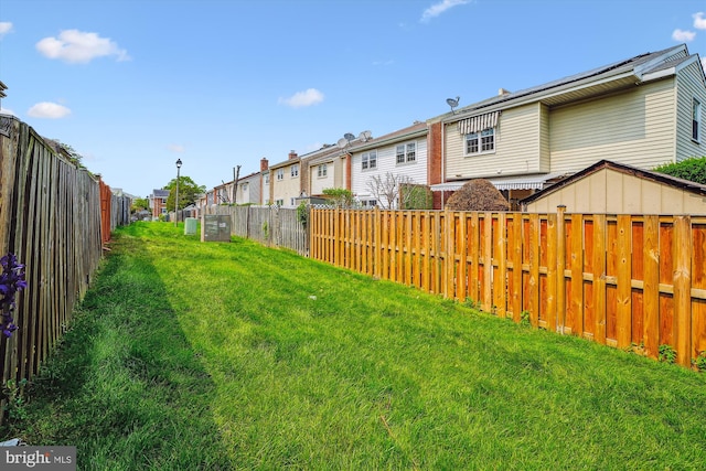 9523 Greencastle Ln, Lorton, VA 22079 - view of yard featuring a residential view
