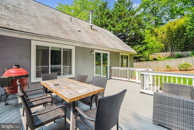 10105 Meredith Ave, Silver Spring, MD 20910 - wooden terrace featuring outdoor dining space