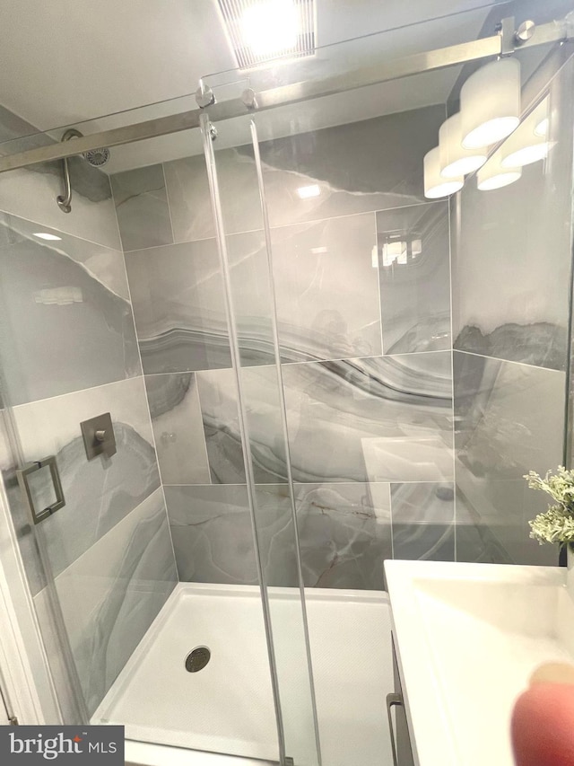 3700 N Rosser St Unit 104, Alexandria, VA 22311 - full bath featuring a stall shower and vanity