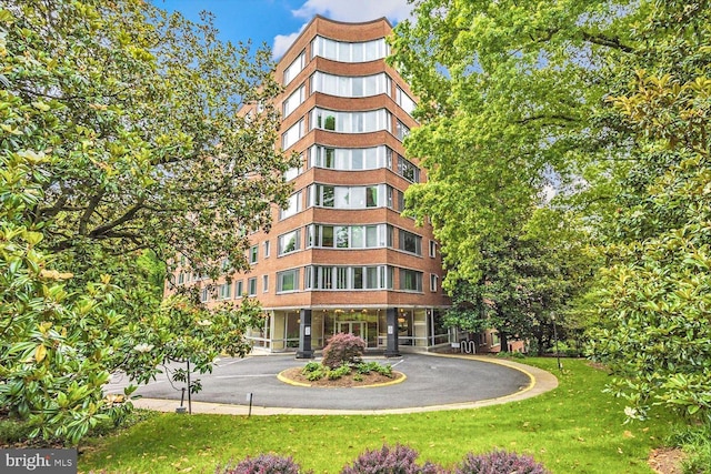 4200 Cathedral Ave NW Unit 1112, Washington, DC 20016 - view of property