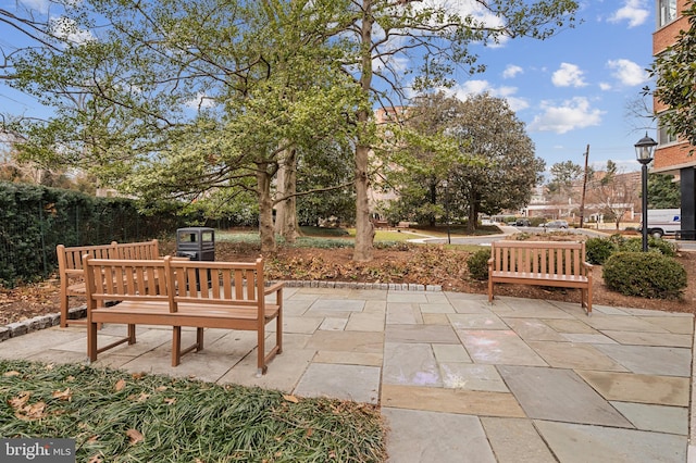 4200 Cathedral Ave NW Unit 1112, Washington, DC 20016 - view of patio