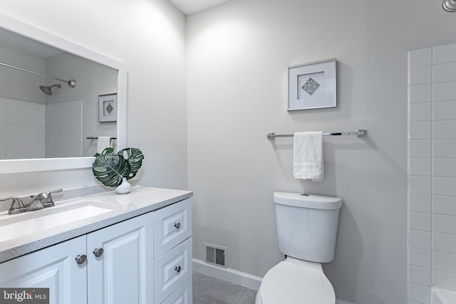 10447 Carriagepark Ct, Fairfax, VA 22032 - bathroom featuring vanity and tile patterned floors
