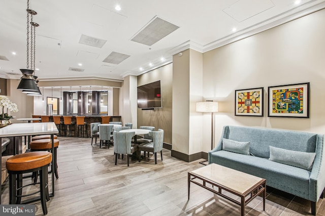 3101 N Hampton Dr Unit 314, Alexandria, VA 22302 - common area featuring crown molding and recessed lighting