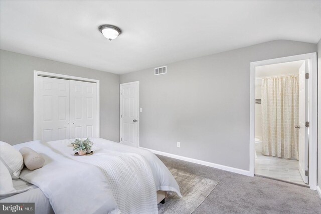 3910 The Alameda, Baltimore, MD 21218 - bedroom with carpet floors, a closet, baseboards, and ensuite bathroom
