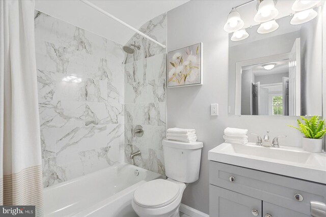 3910 The Alameda, Baltimore, MD 21218 - bathroom with shower / tub combo with curtain, vanity, and toilet