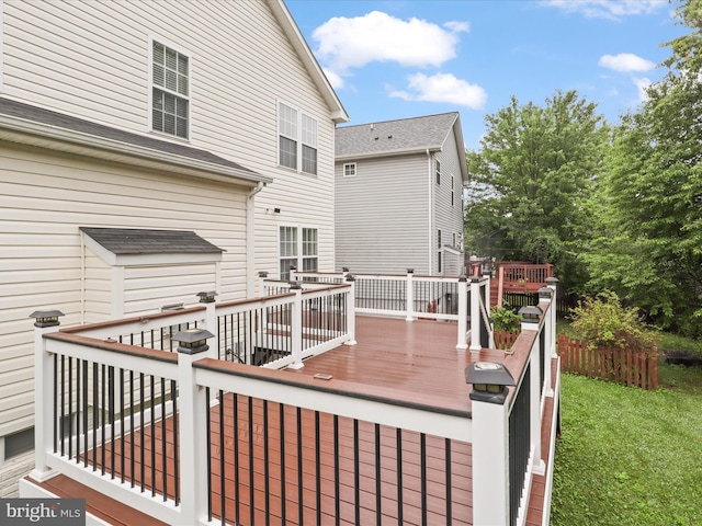 3903 Beeker Mill Pl, Chantilly, VA 20151 - wooden deck featuring a yard