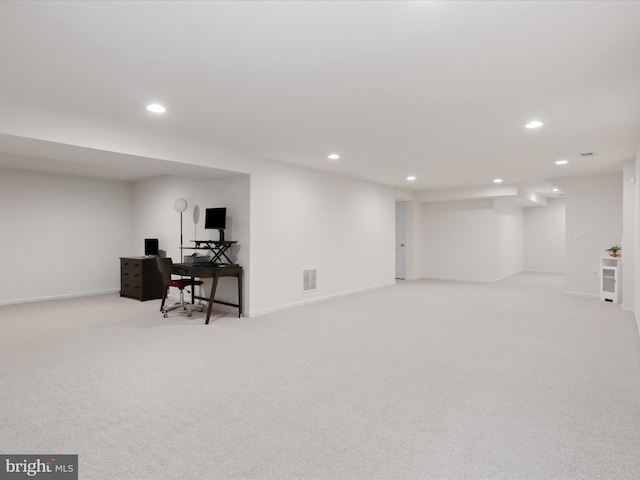 3903 Beeker Mill Pl, Chantilly, VA 20151 - finished below grade area featuring carpet flooring, recessed lighting, and a desk