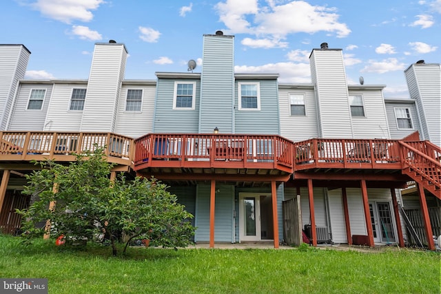12307 Sandy Point Ct, Silver Spring, MD 20904 - back of property with a wooden deck and a lawn