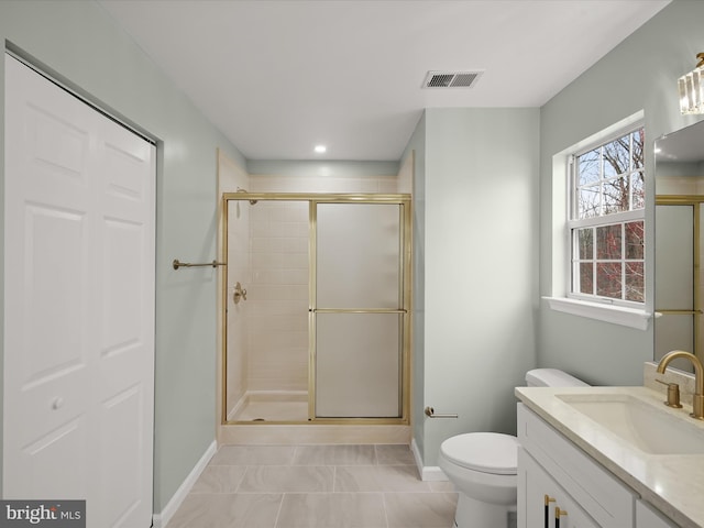 4300 Cullowhee Ct, Clinton, MD 20735 - full bath featuring baseboards, vanity, a shower stall, toilet, and recessed lighting