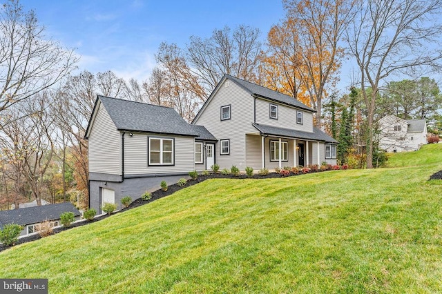 417 Overlook Dr, Front Royal, VA 22630 - traditional-style home with roof with shingles, an attached garage, and a front yard