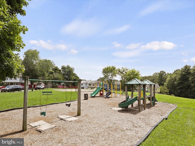 4807 Kempair Ct, Woodbridge, VA 22193 - community jungle gym featuring a yard