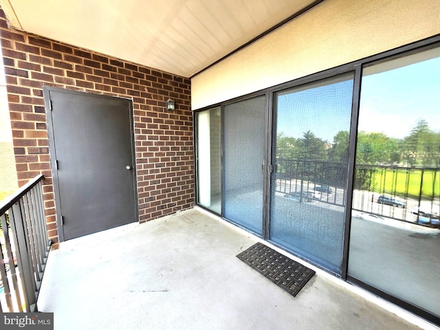 5100 Convent Ln Unit 412, Philadelphia, PA 19114 - entrance to property with brick siding