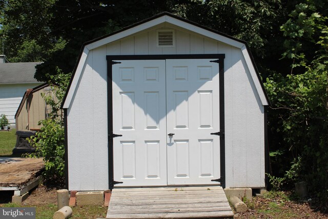 647 Elm St, Aberdeen, MD 21001 - view of shed