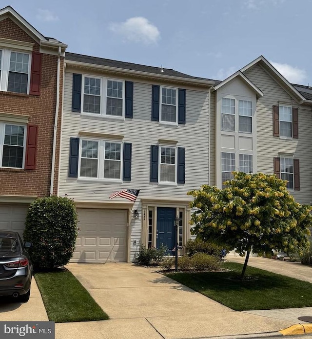 7484 Gadsby Sq, Alexandria, VA 22315 - multi unit property featuring driveway and a garage